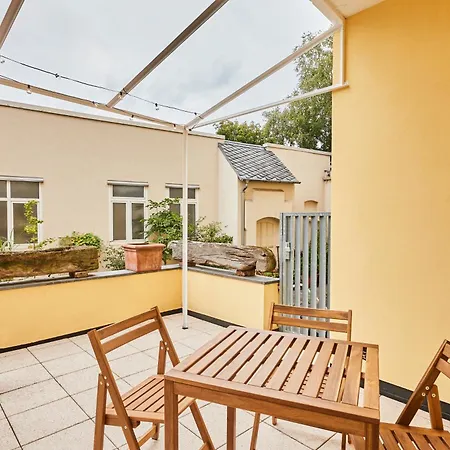 Olive - Terrasse - Zentral * Hannover